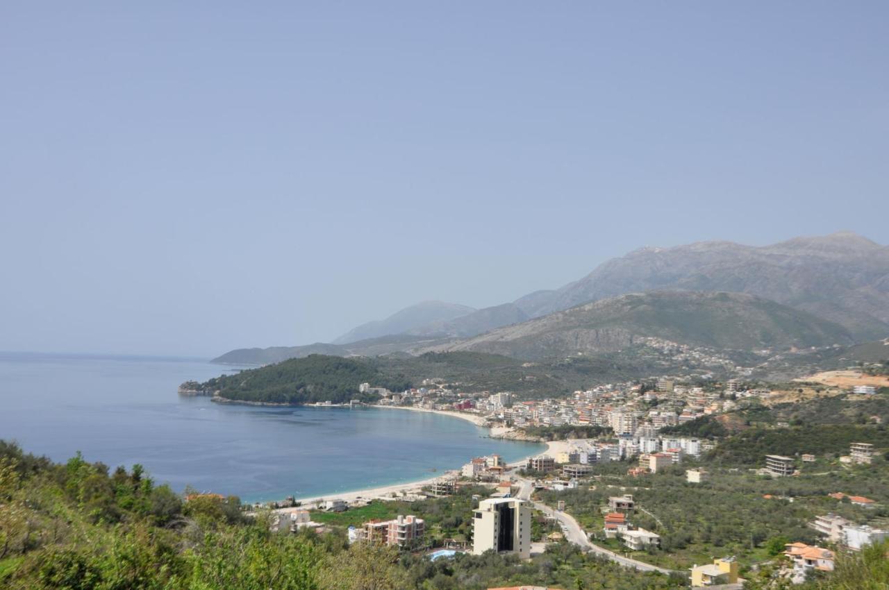 Belvedere Hotel & Suites Himare Exteriör bild