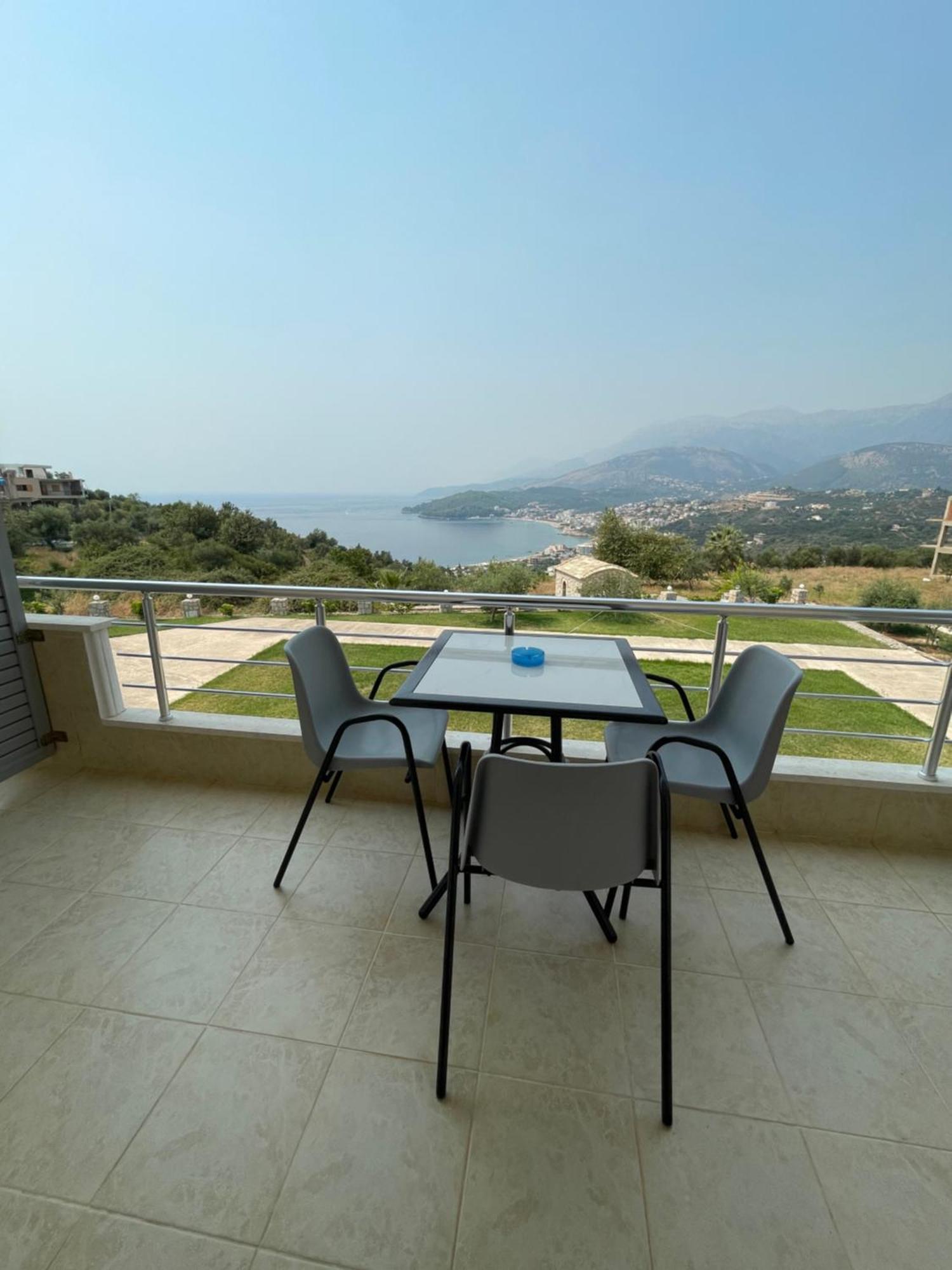 Belvedere Hotel & Suites Himare Exteriör bild