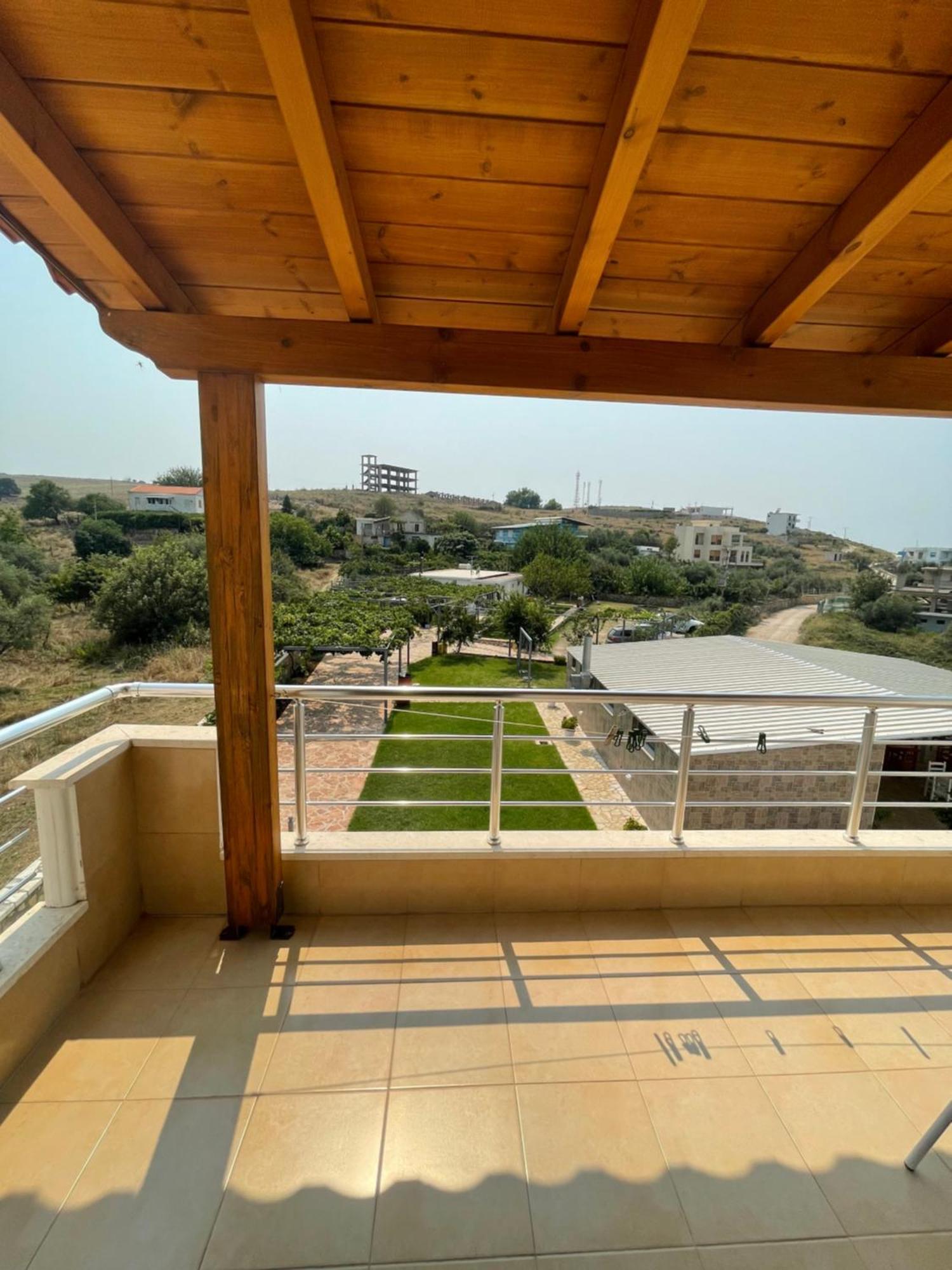 Belvedere Hotel & Suites Himare Exteriör bild