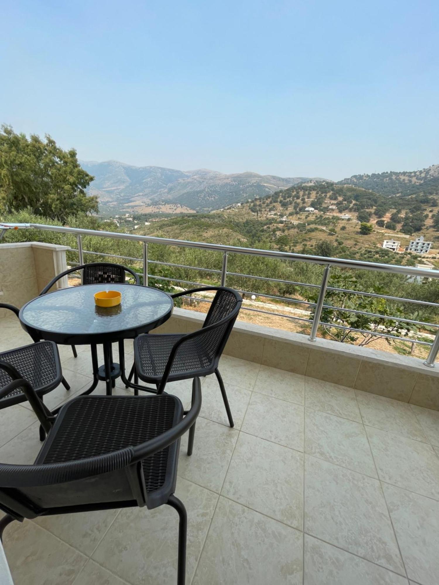 Belvedere Hotel & Suites Himare Exteriör bild